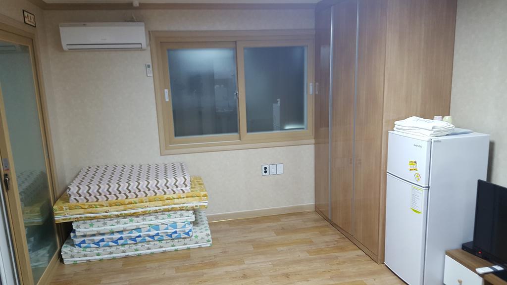 The 1St Andong Hostel Exterior photo